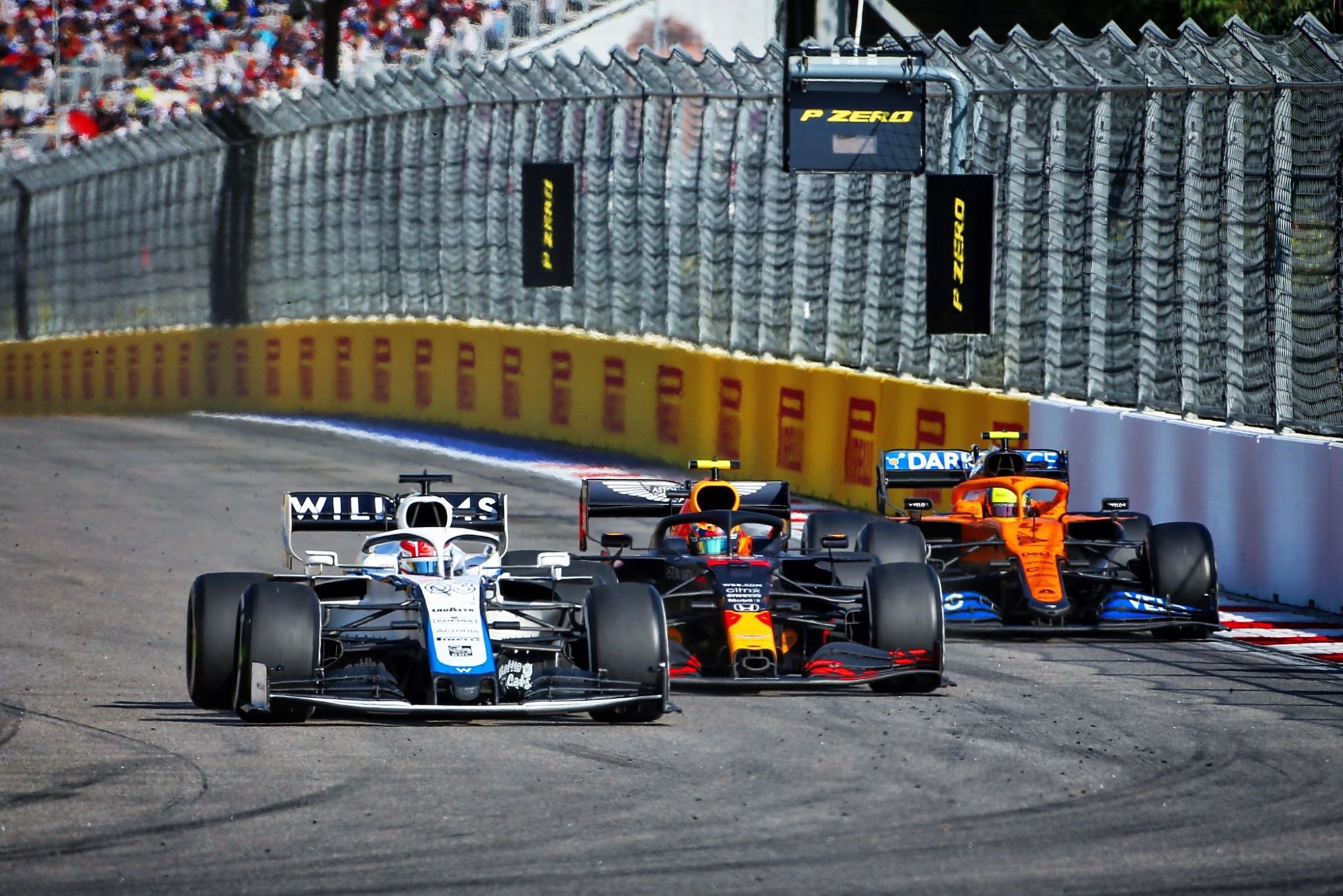 威廉姆斯完胜梅赛德斯，阿隆索扛起全队