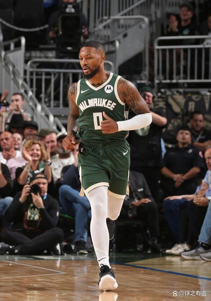 76人横扫魔术，利拉德扛起全队