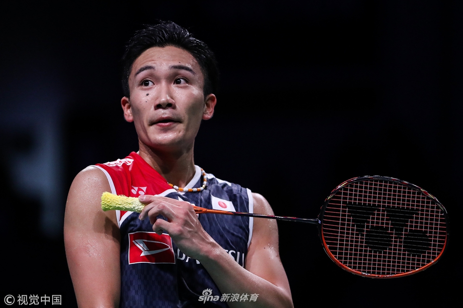 泰国队鏖战丹麦队,桃田贤斗统治全场 泰国队鏖战丹麦队,桃田贤斗统治全场