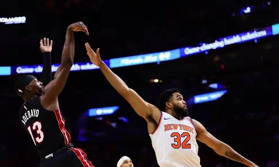 雄鹿险胜尼克斯，恩比德点燃赛场