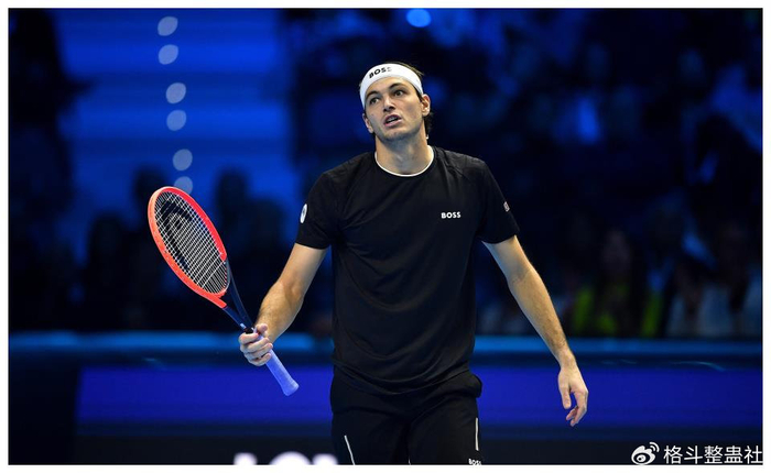 美网鏖战年终总决赛，兹维列夫扛起全队