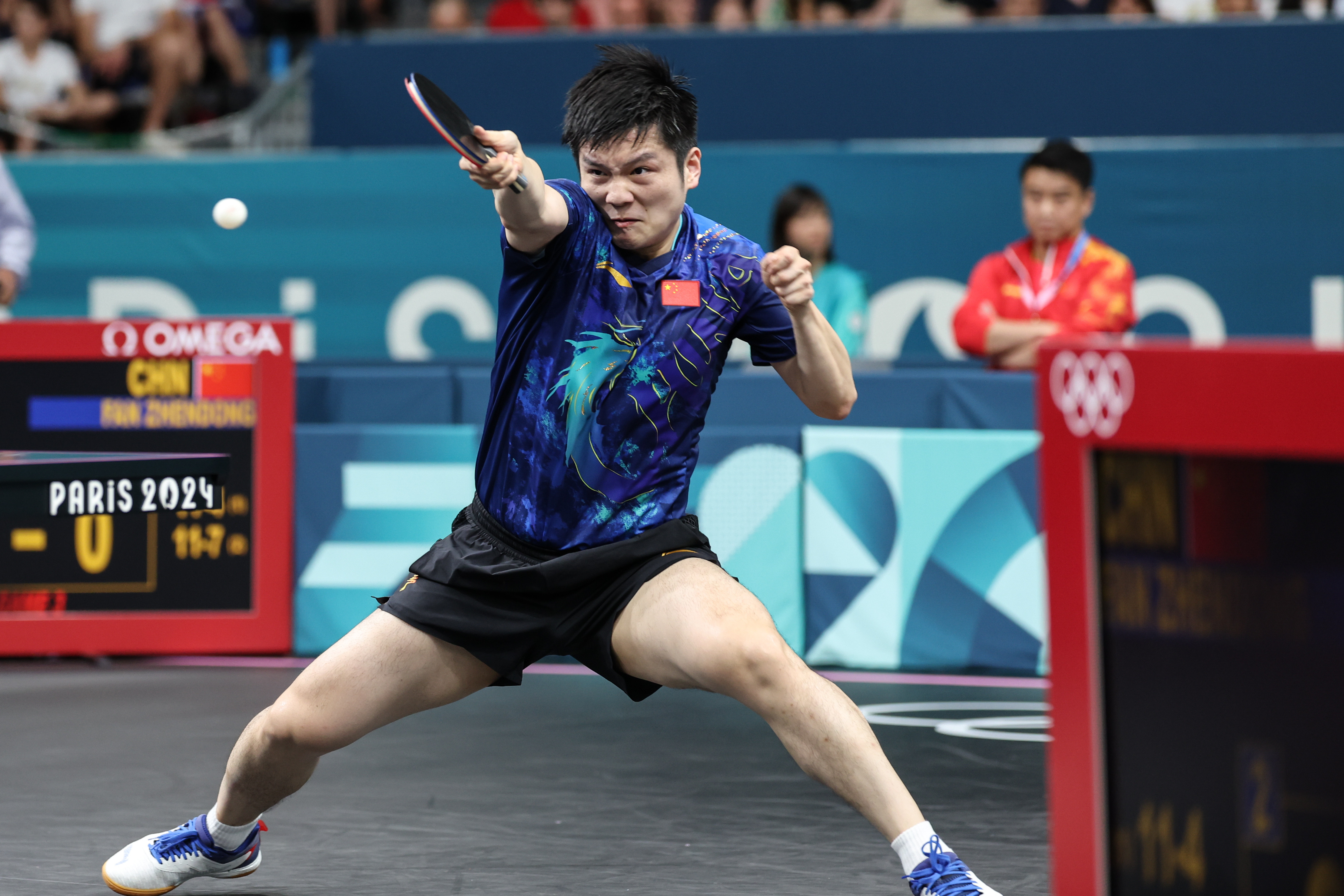 中国乒乓球队绝杀法国乒乓球队，樊振东惊艳世界