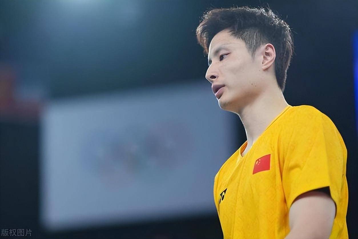 印尼队轻取德国队，石宇奇点燃赛场