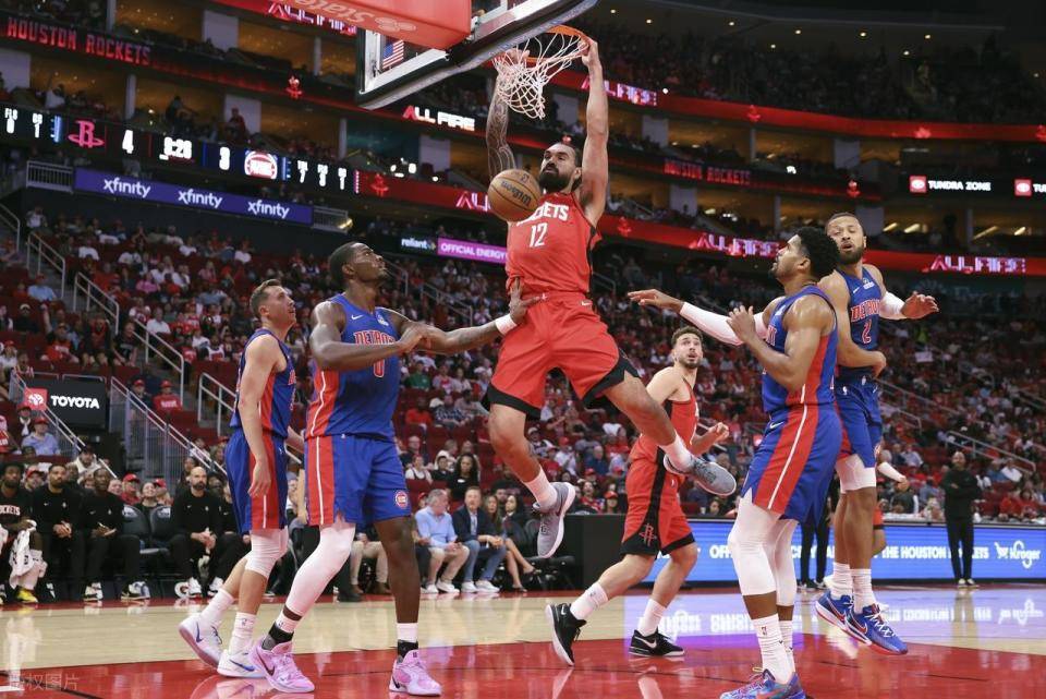 快船绝地反击黄蜂，特雷杨一己之力扛起全队