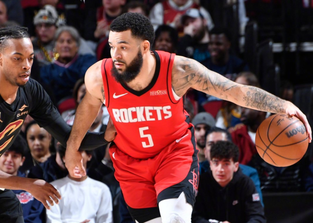 瑞典绝杀摩洛哥，迪马利亚三分雨点燃全场