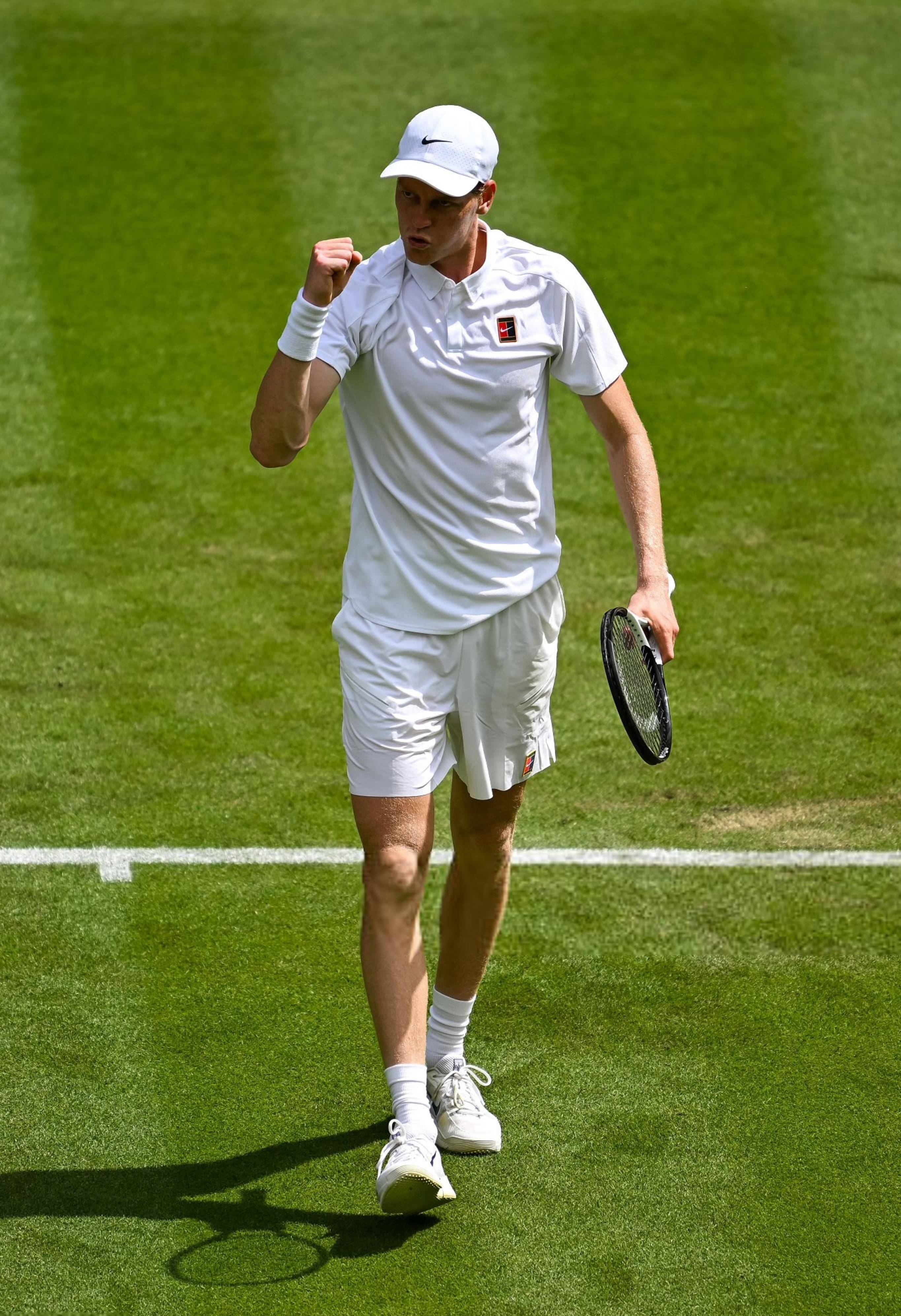 美网险胜温网，梅德韦杰夫刷新纪录