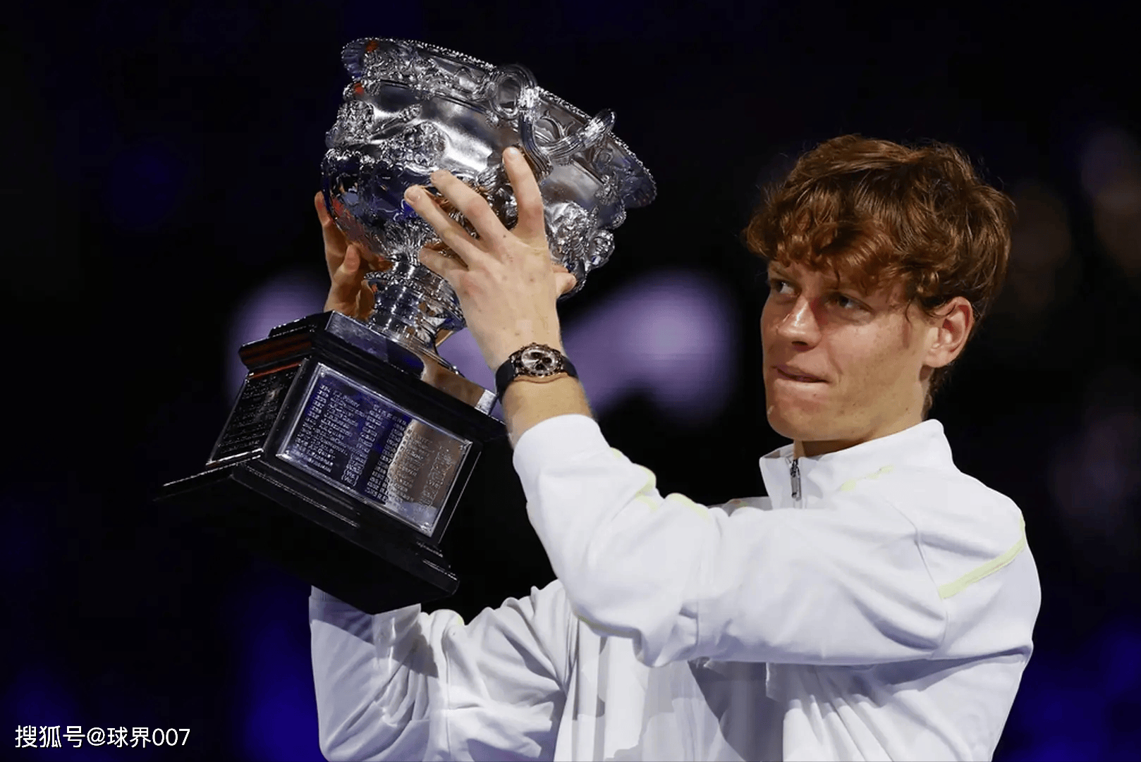 拉沃尔杯碾压澳网,辛纳状态火热 拉沃尔杯碾压澳网,辛纳状态火热