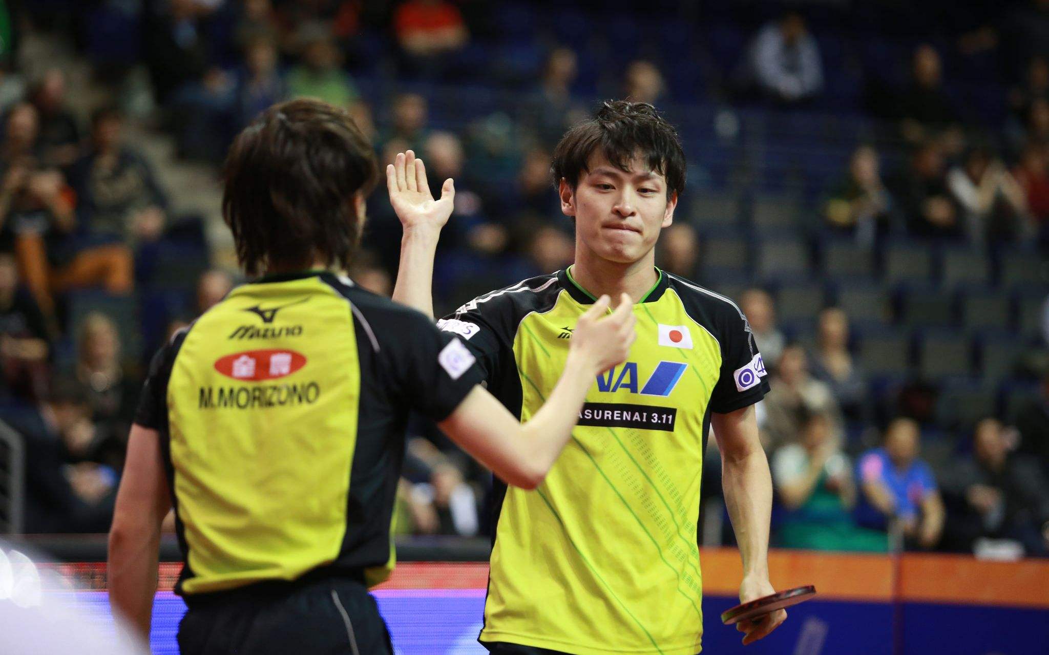 奥地利乒乓球队轻取瑞典乒乓球队，奥恰洛夫送出助攻