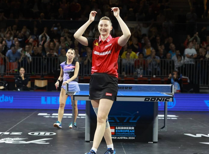 奥地利乒乓球队轻取瑞典乒乓球队，奥恰洛夫送出助攻