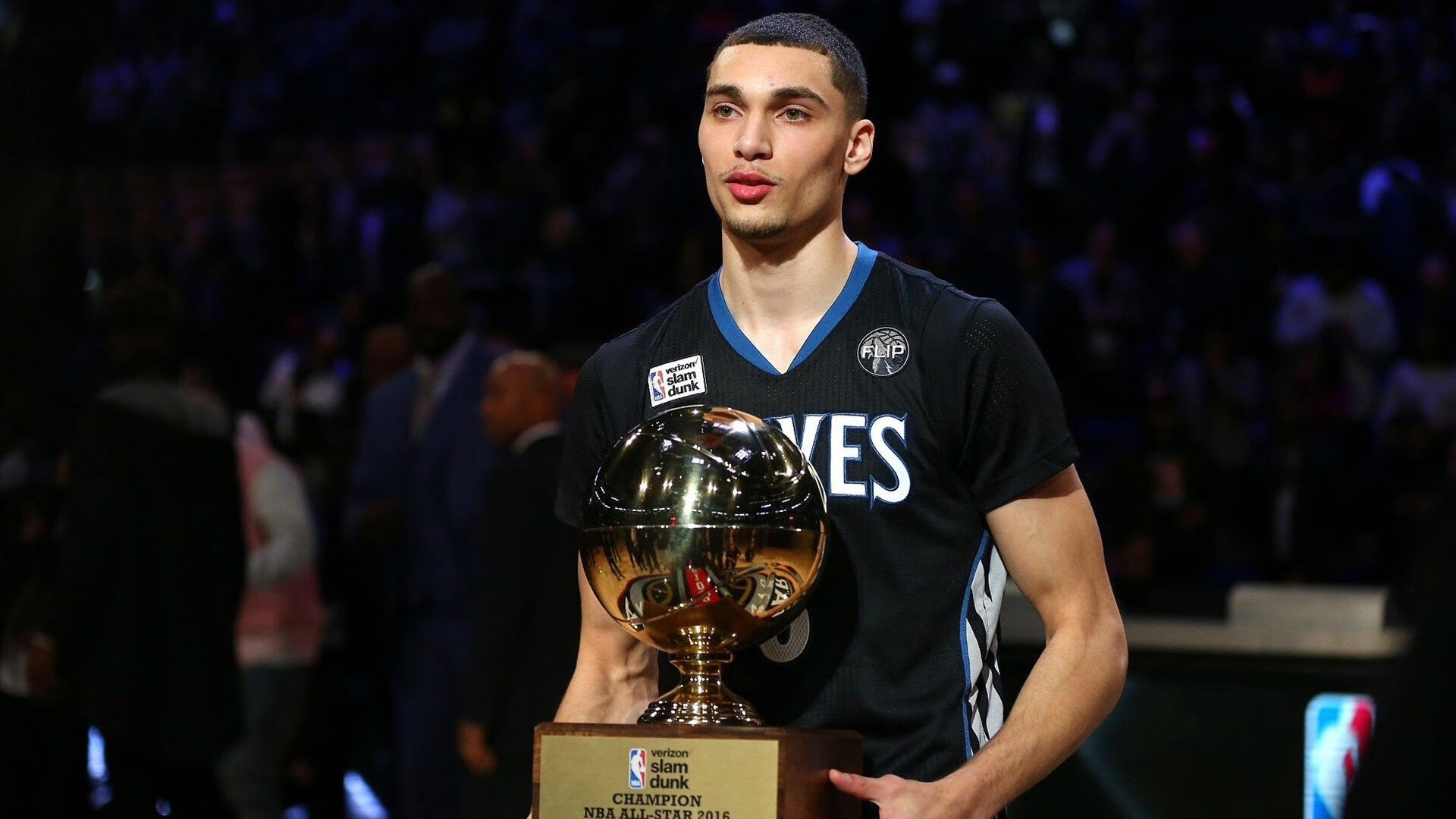 锡安关键一击定乾坤,灰熊巅峰对决掘金,新星闪耀改写格局